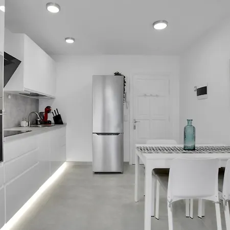 Apartment 7even
