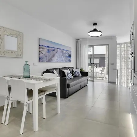 Apartment 7even *