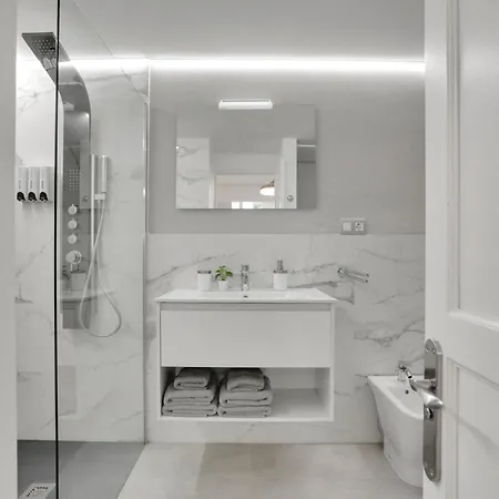 Apartment 7even *